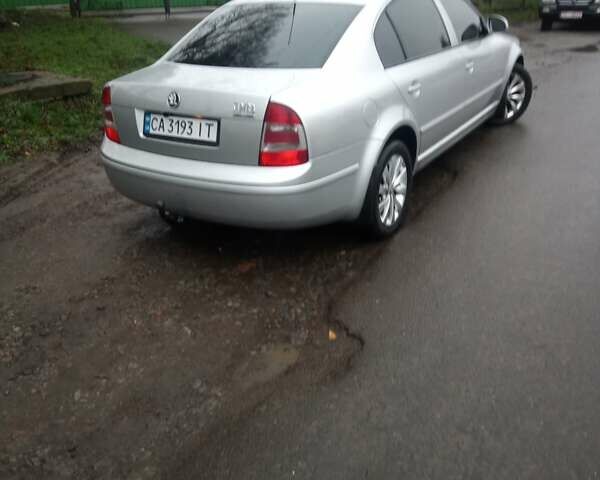 Серый Шкода Суперб, объемом двигателя 1.78 л и пробегом 193 тыс. км за 6200 $, фото 1 на Automoto.ua