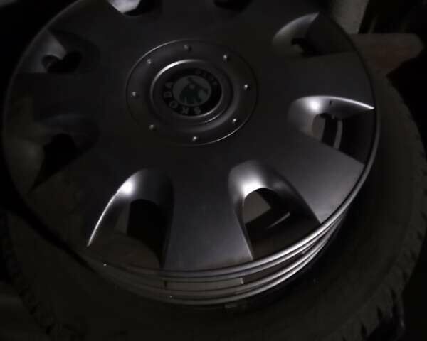 Серый Шкода Суперб, объемом двигателя 1.78 л и пробегом 193 тыс. км за 6200 $, фото 27 на Automoto.ua