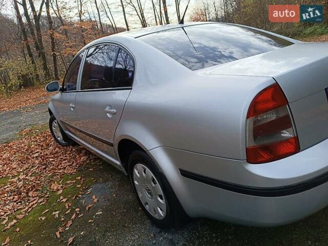 Сірий Шкода Суперб, об'ємом двигуна 1.9 л та пробігом 220 тис. км за 5400 $, фото 80 на Automoto.ua