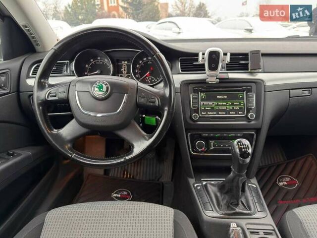 Серый Шкода Суперб, объемом двигателя 1.8 л и пробегом 88 тыс. км за 8200 $, фото 20 на Automoto.ua