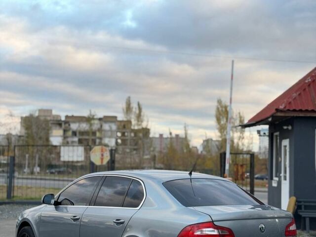 Шкода Суперб 2008 в Киеве на Automoto.ua Серый Шкода Суперб, объемом двигателя 0 л и пробегом 212 тыс. км за 5750 $, фото 3 на Automoto.ua