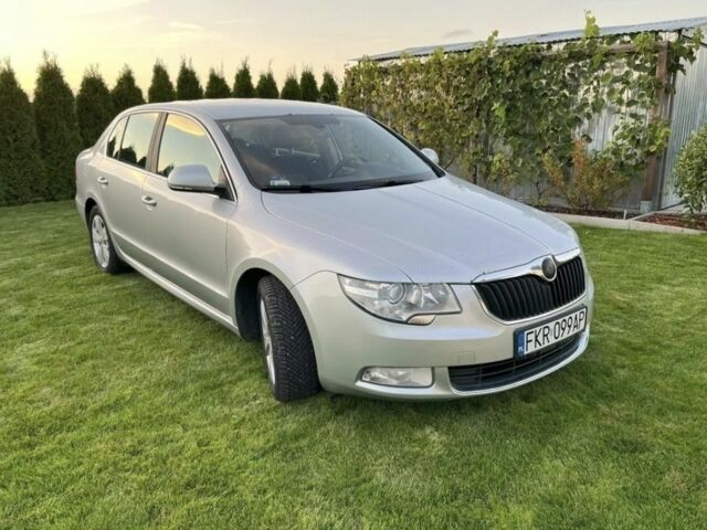 Сірий Шкода Суперб, об'ємом двигуна 0 л та пробігом 214 тис. км за 3500 $, фото 1 на Automoto.ua