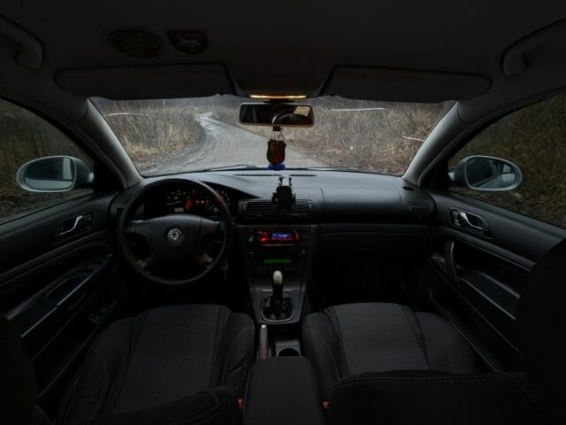 Серый Шкода Суперб, объемом двигателя 1.8 л и пробегом 296 тыс. км за 5500 $, фото 18 на Automoto.ua