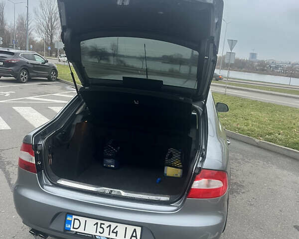 Сірий Шкода Суперб, об'ємом двигуна 1.8 л та пробігом 218 тис. км за 7500 $, фото 16 на Automoto.ua