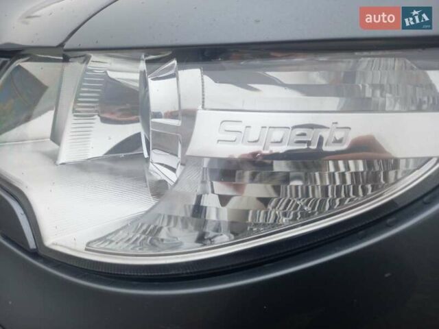 Серый Шкода Суперб, объемом двигателя 1.8 л и пробегом 323 тыс. км за 6350 $, фото 20 на Automoto.ua