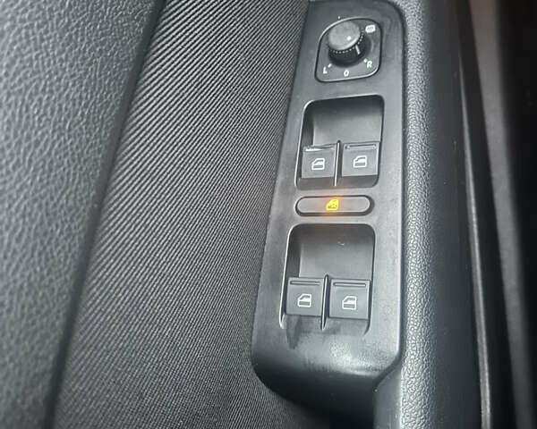 Сірий Шкода Суперб, об'ємом двигуна 1.8 л та пробігом 218 тис. км за 7500 $, фото 19 на Automoto.ua