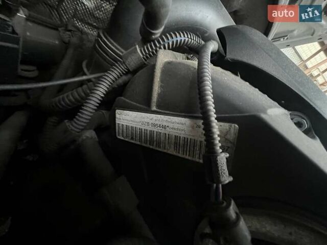 Серый Шкода Суперб, объемом двигателя 1.8 л и пробегом 213 тыс. км за 8000 $, фото 10 на Automoto.ua