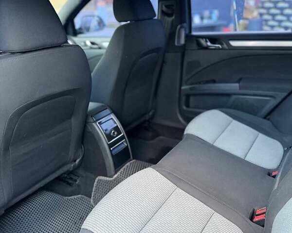 Сірий Шкода Суперб, об'ємом двигуна 1.8 л та пробігом 212 тис. км за 5750 $, фото 7 на Automoto.ua