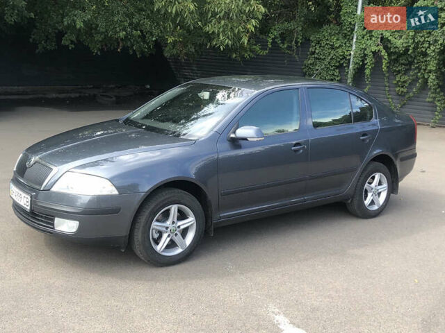 Сірий Шкода Суперб, об'ємом двигуна 1.6 л та пробігом 170 тис. км за 6300 $, фото 7 на Automoto.ua