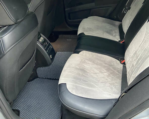 Серый Шкода Суперб, объемом двигателя 1.8 л и пробегом 247 тыс. км за 7400 $, фото 12 на Automoto.ua