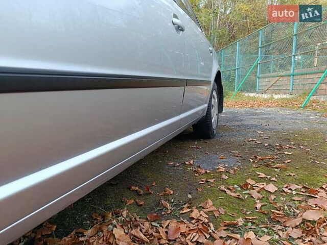 Сірий Шкода Суперб, об'ємом двигуна 1.9 л та пробігом 220 тис. км за 5400 $, фото 29 на Automoto.ua