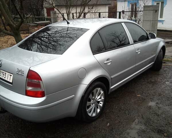 Серый Шкода Суперб, объемом двигателя 1.78 л и пробегом 193 тыс. км за 6200 $, фото 9 на Automoto.ua