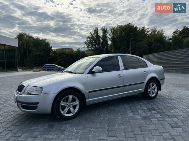 Сірий Шкода Суперб, об'ємом двигуна 1.8 л та пробігом 249 тис. км за 5800 $, фото 17 на Automoto.ua