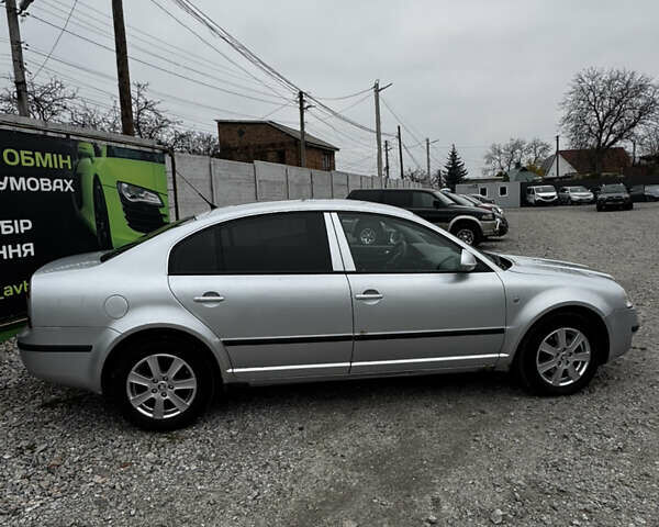 Сірий Шкода Суперб, об'ємом двигуна 1.78 л та пробігом 296 тис. км за 6500 $, фото 5 на Automoto.ua