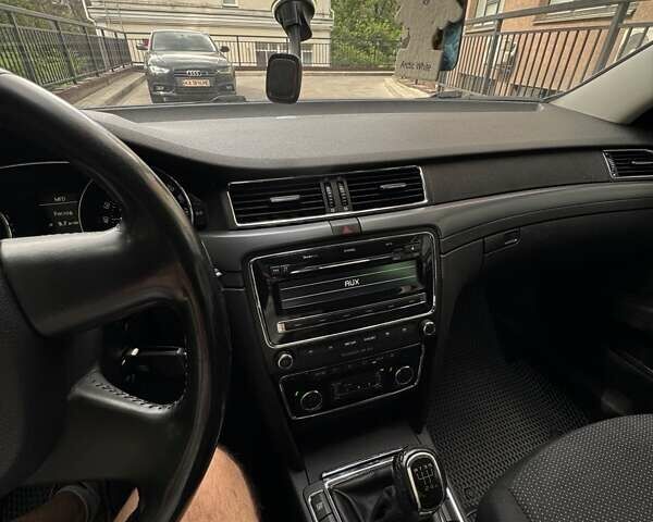 Сірий Шкода Суперб, об'ємом двигуна 1.9 л та пробігом 283 тис. км за 7500 $, фото 25 на Automoto.ua