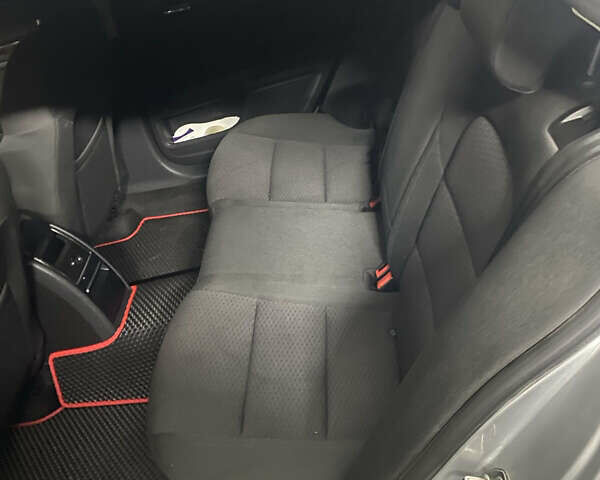 Серый Шкода Суперб, объемом двигателя 1.8 л и пробегом 70 тыс. км за 11000 $, фото 7 на Automoto.ua