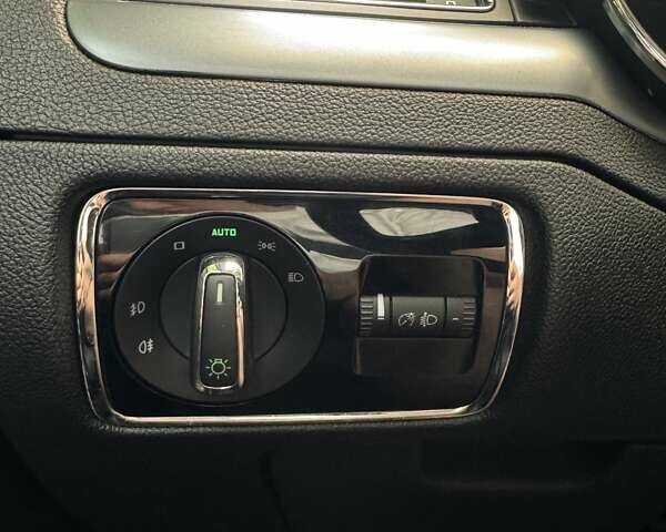 Сірий Шкода Суперб, об'ємом двигуна 1.9 л та пробігом 283 тис. км за 7500 $, фото 38 на Automoto.ua