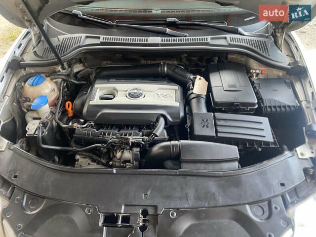 Серый Шкода Суперб, объемом двигателя 1.8 л и пробегом 70 тыс. км за 11000 $, фото 4 на Automoto.ua