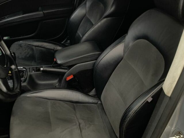 Сірий Шкода Суперб, об'ємом двигуна 1.4 л та пробігом 400 тис. км за 9999 $, фото 12 на Automoto.ua