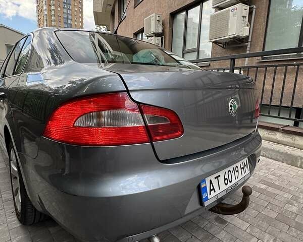 Сірий Шкода Суперб, об'ємом двигуна 1.9 л та пробігом 283 тис. км за 7500 $, фото 6 на Automoto.ua