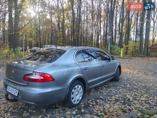 Серый Шкода Суперб, объемом двигателя 1.97 л и пробегом 250 тыс. км за 8699 $, фото 7 на Automoto.ua