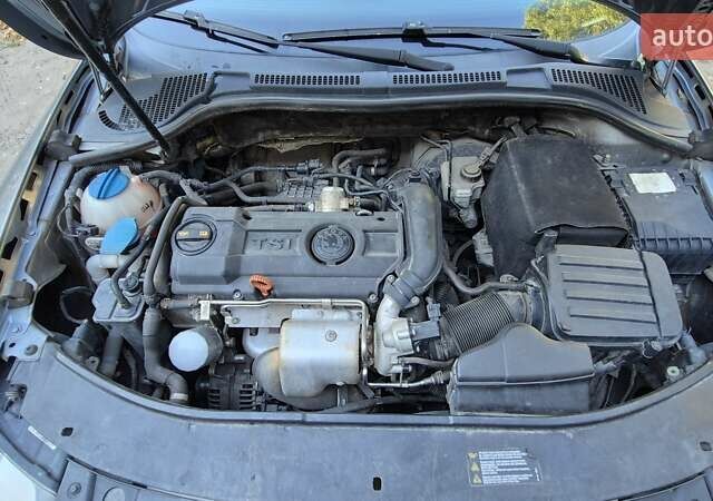 Серый Шкода Суперб, объемом двигателя 1.39 л и пробегом 221 тыс. км за 7000 $, фото 10 на Automoto.ua