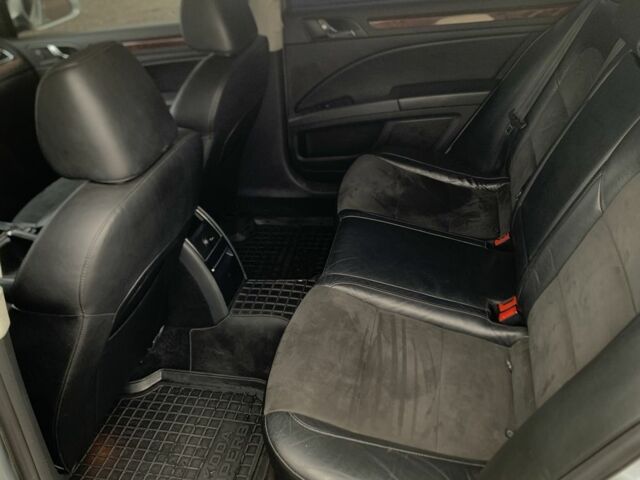 Сірий Шкода Суперб, об'ємом двигуна 1.4 л та пробігом 400 тис. км за 9999 $, фото 16 на Automoto.ua