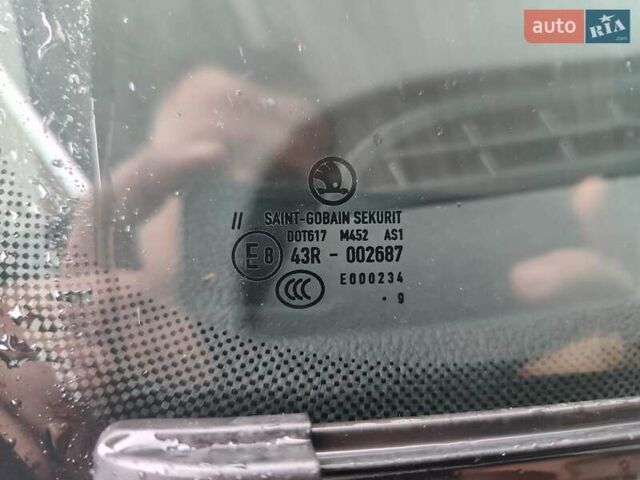 Сірий Шкода Суперб, об'ємом двигуна 1.97 л та пробігом 150 тис. км за 9300 $, фото 26 на Automoto.ua