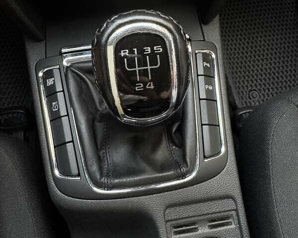 Сірий Шкода Суперб, об'ємом двигуна 1.9 л та пробігом 283 тис. км за 7500 $, фото 32 на Automoto.ua