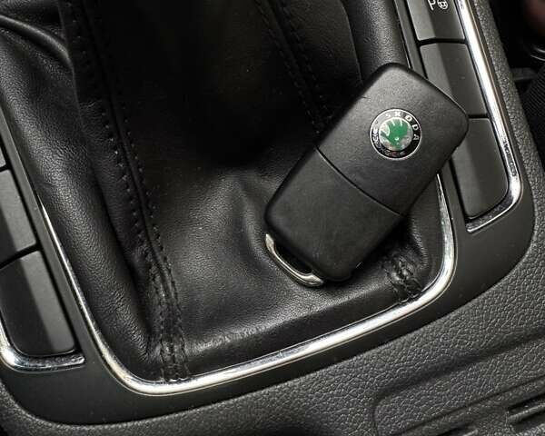 Сірий Шкода Суперб, об'ємом двигуна 1.9 л та пробігом 283 тис. км за 7500 $, фото 39 на Automoto.ua