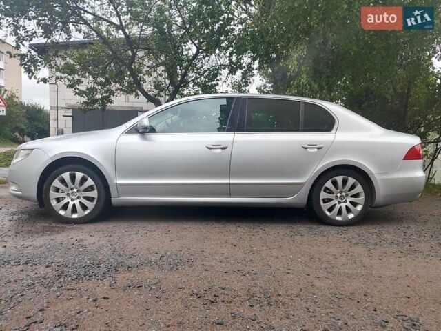 Сірий Шкода Суперб, об'ємом двигуна 1.97 л та пробігом 150 тис. км за 9300 $, фото 2 на Automoto.ua