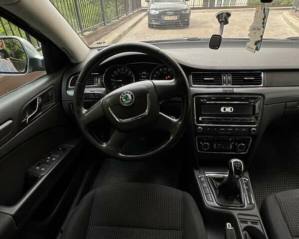 Сірий Шкода Суперб, об'ємом двигуна 1.9 л та пробігом 283 тис. км за 7500 $, фото 22 на Automoto.ua