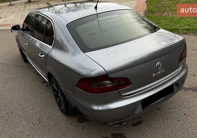 Серый Шкода Суперб, объемом двигателя 0 л и пробегом 187 тыс. км за 9899 $, фото 10 на Automoto.ua