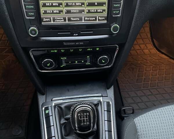 Сірий Шкода Суперб, об'ємом двигуна 1.97 л та пробігом 355 тис. км за 8500 $, фото 26 на Automoto.ua