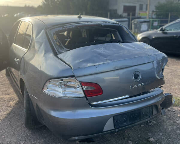 Сірий Шкода Суперб, об'ємом двигуна 1.8 л та пробігом 200 тис. км за 1900 $, фото 3 на Automoto.ua