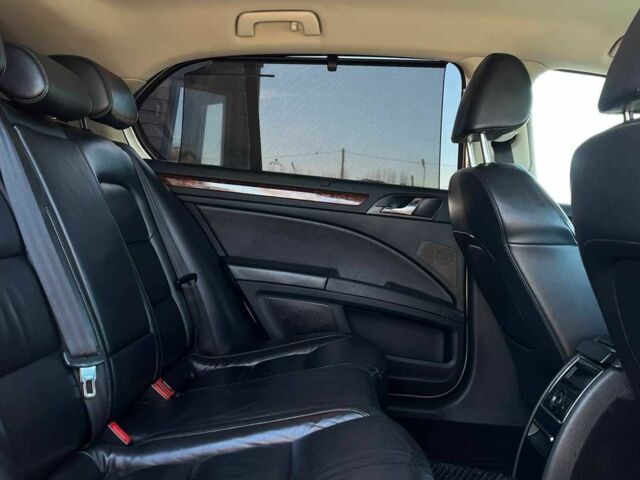 Серый Шкода Суперб, объемом двигателя 2 л и пробегом 280 тыс. км за 9500 $, фото 18 на Automoto.ua