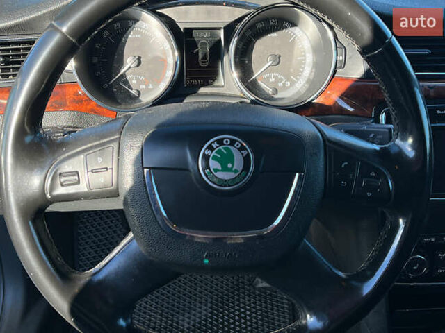 Серый Шкода Суперб, объемом двигателя 1.97 л и пробегом 280 тыс. км за 9500 $, фото 11 на Automoto.ua