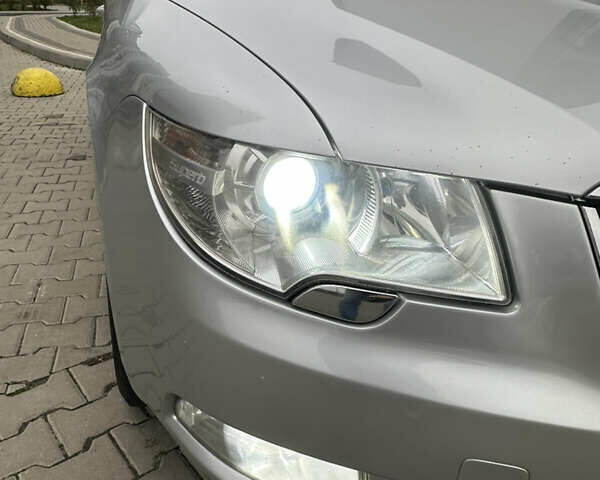 Серый Шкода Суперб, объемом двигателя 1.8 л и пробегом 218 тыс. км за 10500 $, фото 8 на Automoto.ua