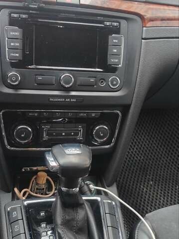 Сірий Шкода Суперб, об'ємом двигуна 1.97 л та пробігом 335 тис. км за 9500 $, фото 11 на Automoto.ua