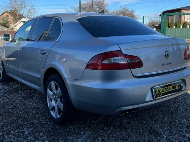 Серый Шкода Суперб, объемом двигателя 2 л и пробегом 280 тыс. км за 9500 $, фото 5 на Automoto.ua