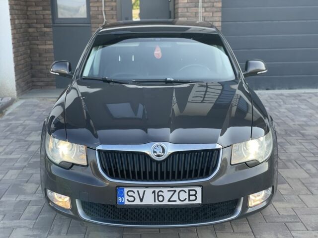Сірий Шкода Суперб, об'ємом двигуна 0 л та пробігом 220 тис. км за 4550 $, фото 2 на Automoto.ua