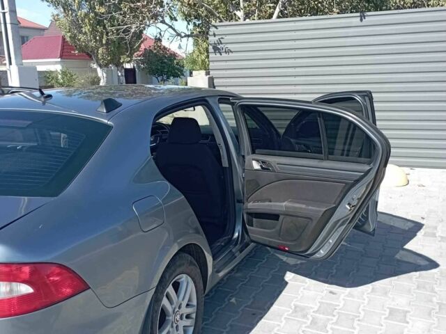 Серый Шкода Суперб, объемом двигателя 1.8 л и пробегом 237 тыс. км за 8223 $, фото 4 на Automoto.ua