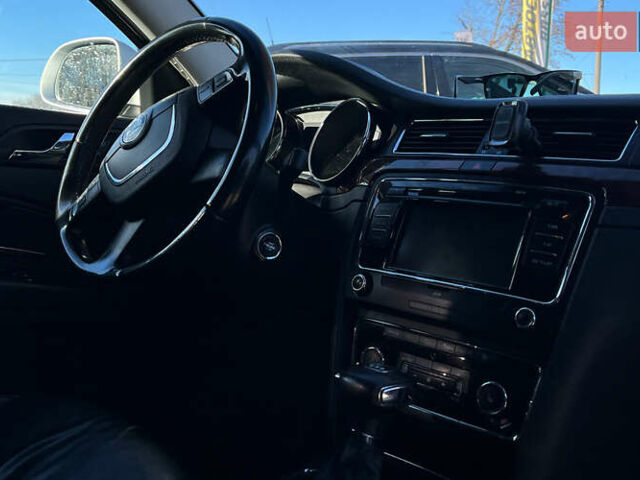 Серый Шкода Суперб, объемом двигателя 1.97 л и пробегом 280 тыс. км за 9500 $, фото 16 на Automoto.ua