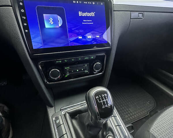 Серый Шкода Суперб, объемом двигателя 1.8 л и пробегом 218 тыс. км за 10500 $, фото 19 на Automoto.ua