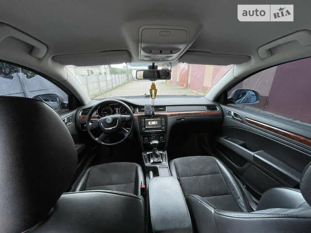 Шкода Суперб 2010 в Ивано-Франковске на Automoto.ua Серый Шкода Суперб, объемом двигателя 1.97 л и пробегом 253 тыс. км за 10000 $, фото 18 на Automoto.ua