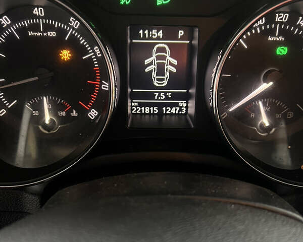 Сірий Шкода Суперб, об'ємом двигуна 1.8 л та пробігом 222 тис. км за 9000 $, фото 21 на Automoto.ua