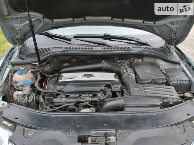 Сірий Шкода Суперб, об'ємом двигуна 1.8 л та пробігом 280 тис. км за 8000 $, фото 1 на Automoto.ua