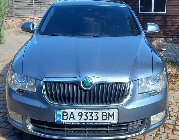 Серый Шкода Суперб, объемом двигателя 1.79 л и пробегом 149 тыс. км за 9000 $, фото 1 на Automoto.ua