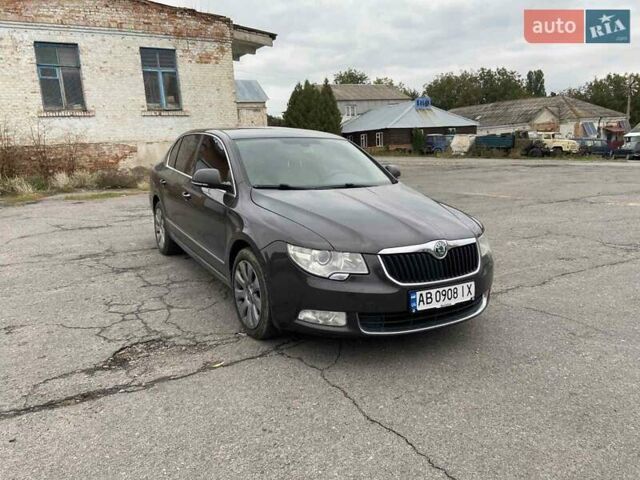 Серый Шкода Суперб, объемом двигателя 1.97 л и пробегом 278 тыс. км за 11400 $, фото 14 на Automoto.ua