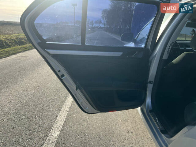 Серый Шкода Суперб, объемом двигателя 1.8 л и пробегом 235 тыс. км за 7200 $, фото 10 на Automoto.ua